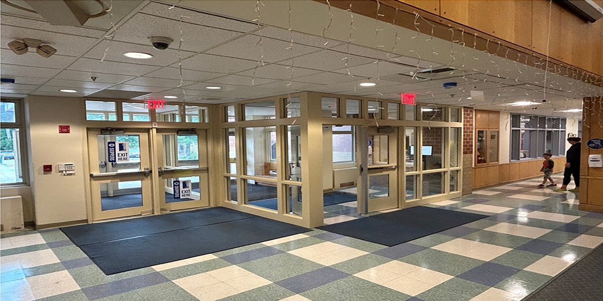 Ai3 creates new security entrance vestibule at Joseph Osgood School